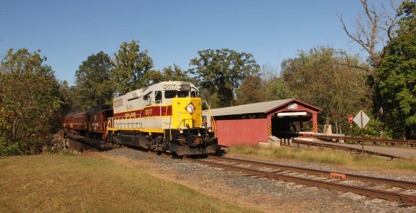 A Lackawanna-inspired paint scheme adorns the locomotive of the Ride The Bloom excursion at Rupert, PA. Photo by Tony Kolativa.